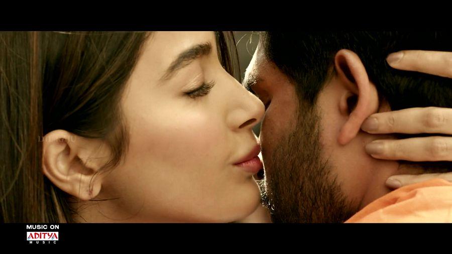 DJ Duvvada Jagannadham Movie Latest Stills