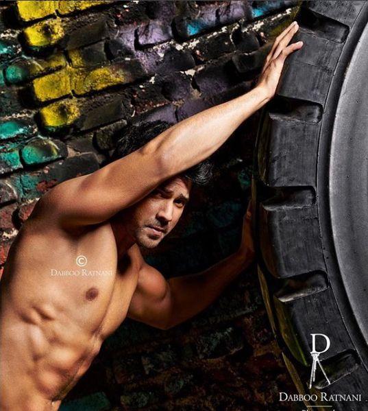 Dabboo Ratnani 2018 Calendar Bollywood Actor's Here!