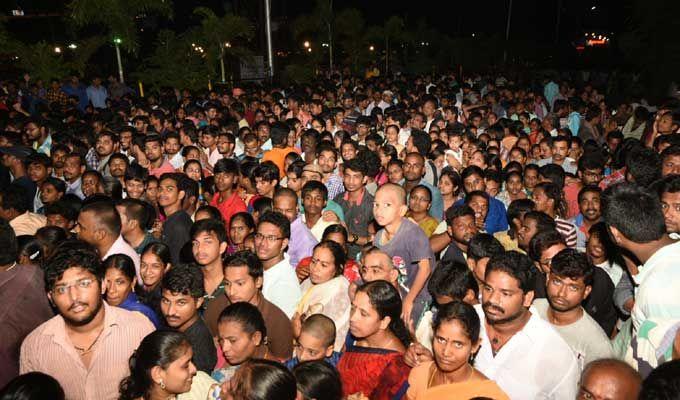 Dasara Navratri 2017: Saraswathi Devi Avataram in Kanakadurga Temple