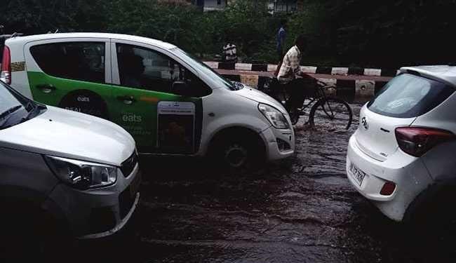 Delhi Rains: Heavy Rain Lashes Delhi-NCR, Traffic Jam, Waterlogging at several places