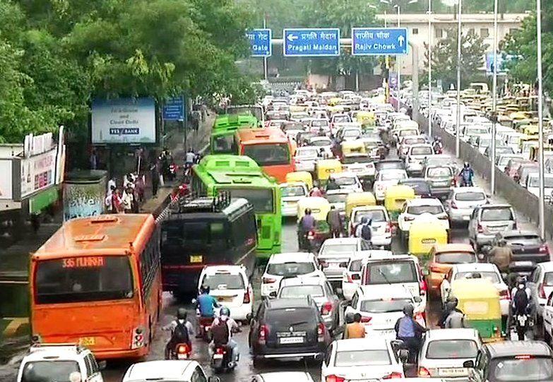 Delhi Rains: Heavy Rain Lashes Delhi-NCR, Traffic Jam, Waterlogging at several places