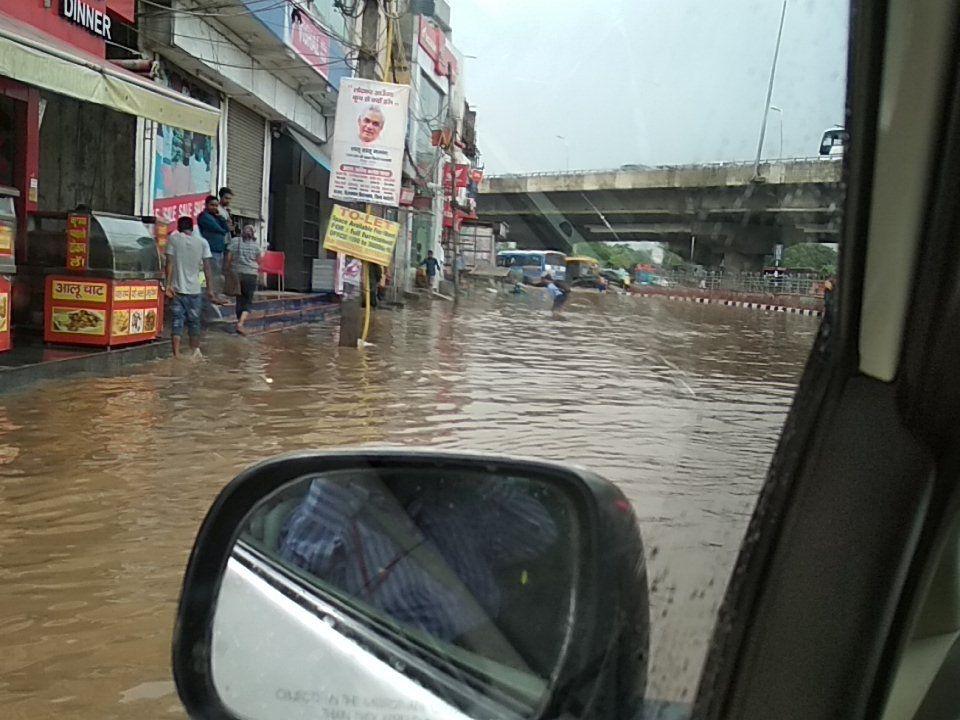 Delhi Rains: Heavy Rain Lashes Delhi-NCR, Traffic Jam, Waterlogging at several places