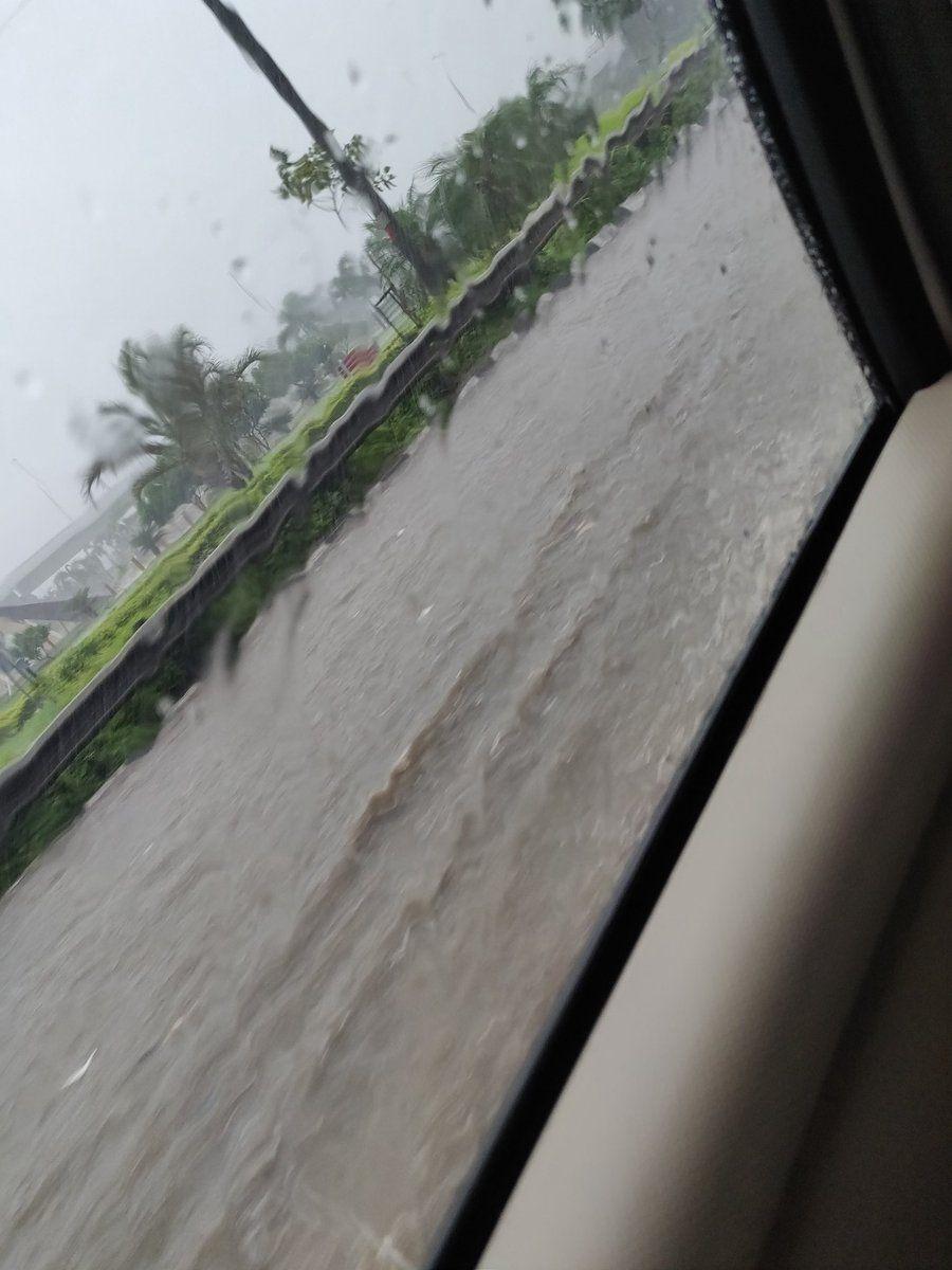 Delhi Rains: Heavy Rain Lashes Delhi-NCR, Traffic Jam, Waterlogging at several places