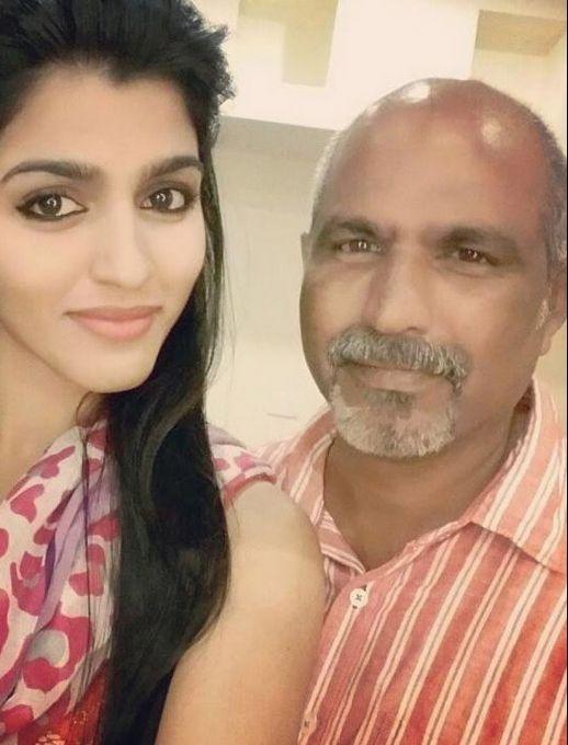 Dhansika Unseen Private Photos GETS LEAKED Online