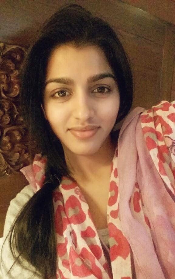 Dhansika Unseen Private Photos GETS LEAKED Online