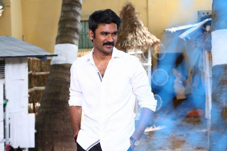 Dhanush Dharma Yogi Movie Latest Stills