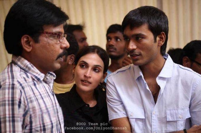 Dhanush with his Family Rare Photos