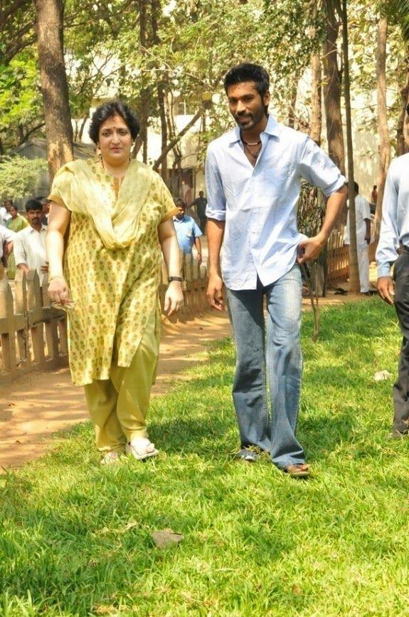 Dhanush with his Family Rare Photos