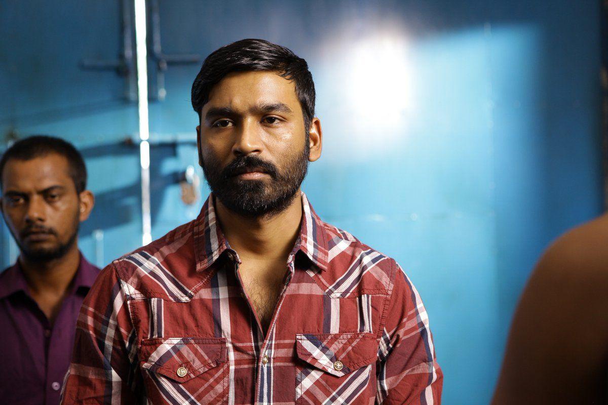 Different looks of Dhanush in Vada Chennai Movie