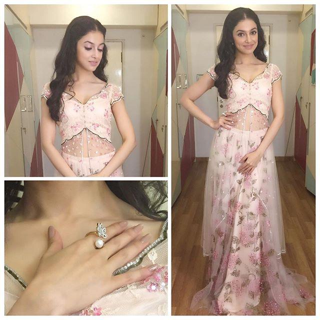 Divya Khosla Kumar Latest Rare & Unseen Backless Photo Stills