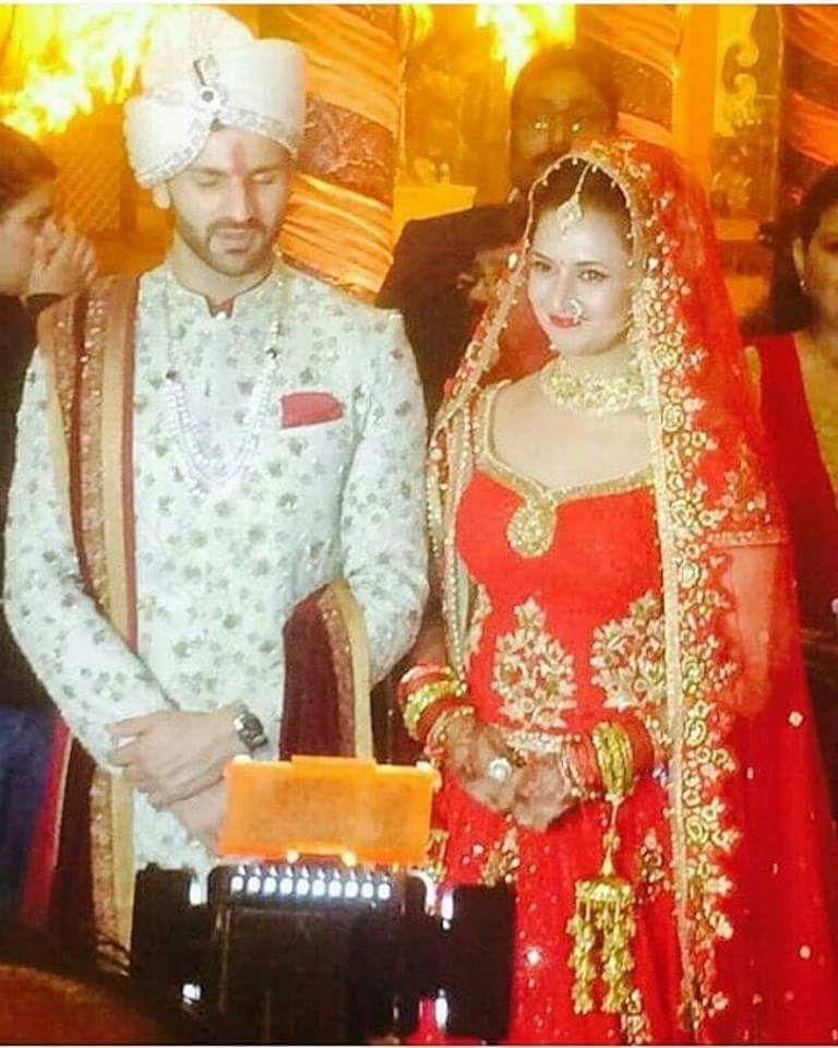 Divyanka Tripathi wedding photos