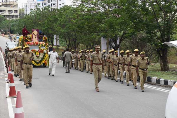 Dr C Narayana Reddy Funeral Photos