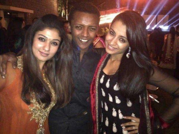 Drunk Actress Trisha Caught redhanded dancing on Streets Unseen Photos