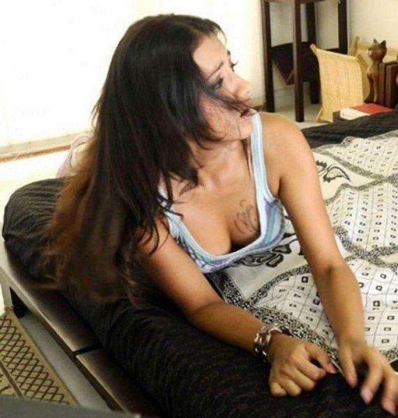 Drunk Actress Trisha Caught redhanded dancing on Streets Unseen Photos
