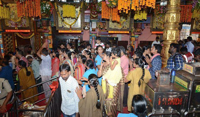 Durga Navaratri 2017: Annapurna Devi Avataram at Indrakiladri Temple