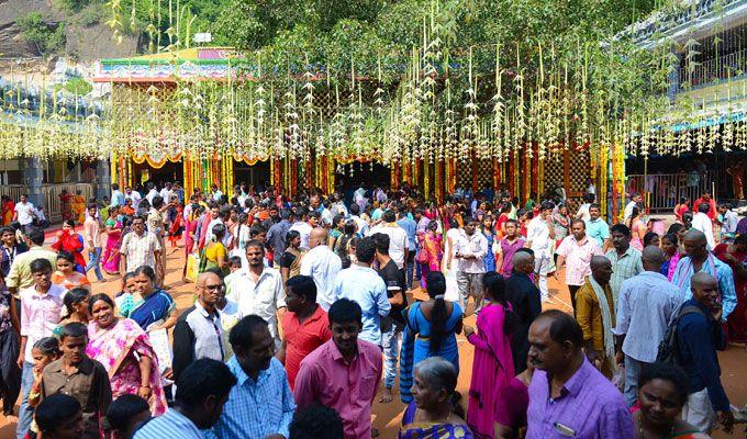 Durga Navaratri 2017: Annapurna Devi Avataram at Indrakiladri Temple