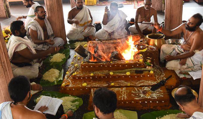 Dussehra Sharan Navaratri Celebrations 3rd Day At Indrakeeladri In Vijayawada