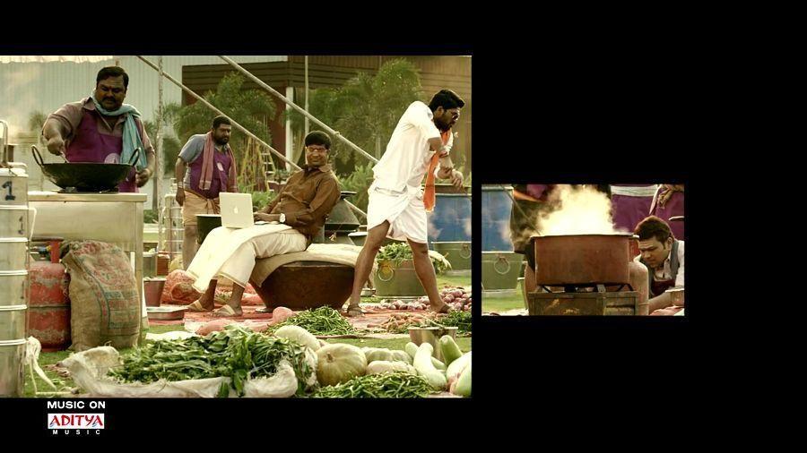 Duvvada Jagannadham Working Stills Leaked