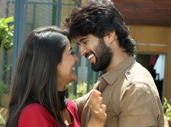 Dwaraka Movie Latest Stills