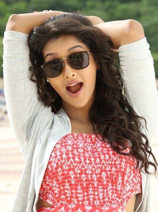 Dwaraka Movie Latest Stills