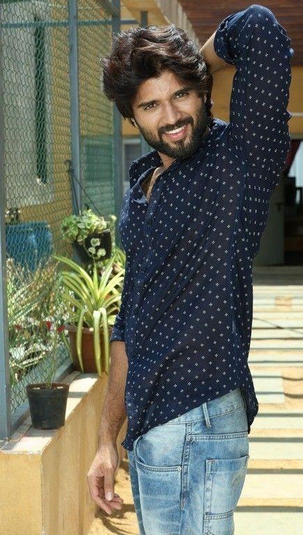 Dwaraka Movie Latest Stills