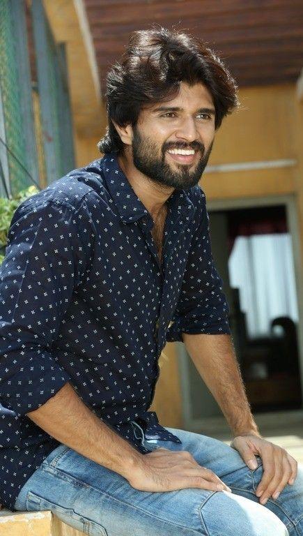 Dwaraka Movie Latest Stills