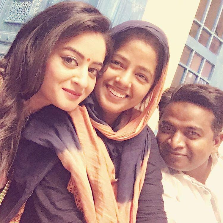 EXCLUSIVE: Balika Vadhu Actress Mahhi Vij Rare & Unseen Photos