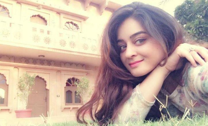 EXCLUSIVE: Balika Vadhu Actress Mahhi Vij Rare & Unseen Photos