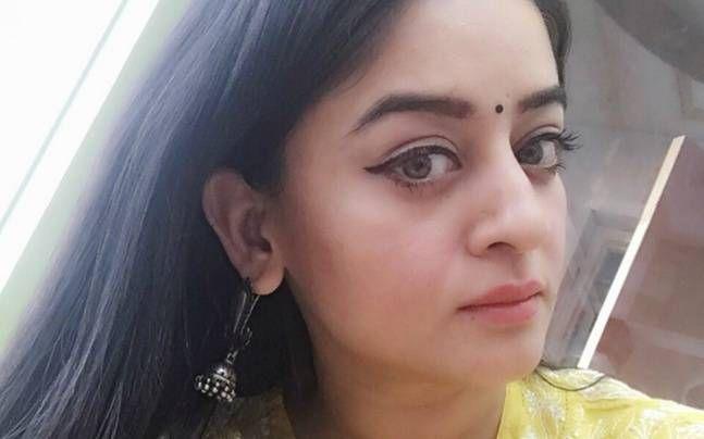 EXCLUSIVE: Balika Vadhu Actress Mahhi Vij Rare & Unseen Photos