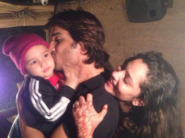 EXCLUSIVE: Sushant Singh Rajput Spotted with EX Girlfriend Ankita Lokhande