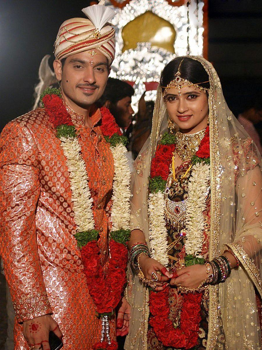 EXCLUSIVE: TV Anchor & Singers Marriage Photos