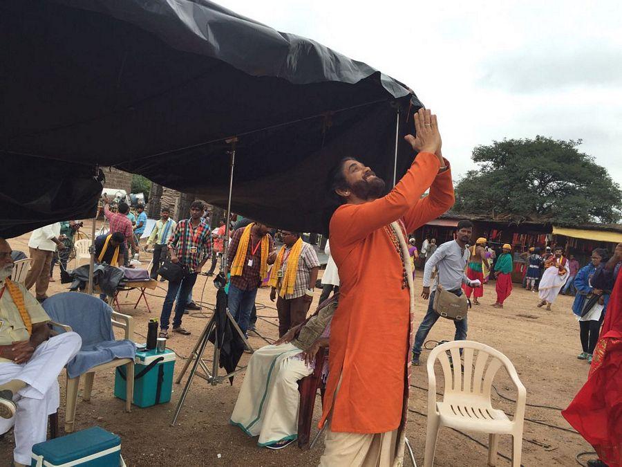 EXCLUSIVE LEAKED: Om Namo Venkatesaya Movie Working Stills
