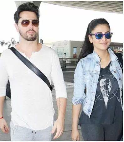 EXCLUSIVE PHOTOS: Shruti Haasan Spotted with her Boy Friend