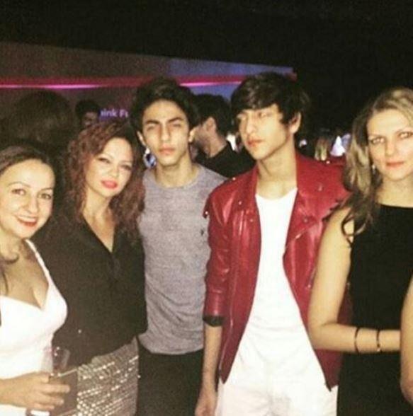 Exclusive Leaked: Bollywood Star Kids SHOCKING Private Moments Pics