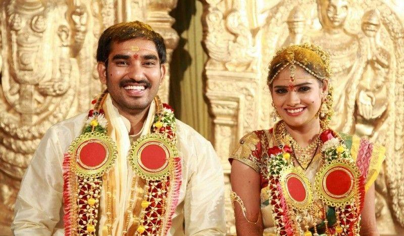 Exclusive: Unseen Marriage Photos of TV Actress & Singers