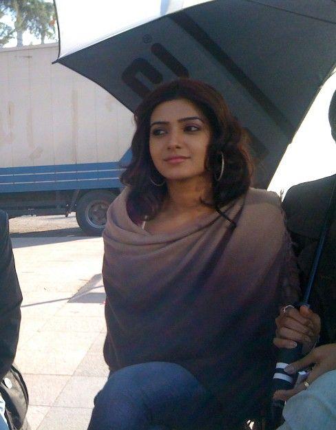 B'DAY SPECIAL: Actress Samantha Rare & Unseen Pictures