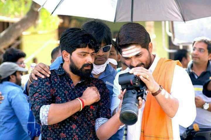 Exclusive Leaked: Duvvada Jagannadham Movie Unseen Working Stills & Posters