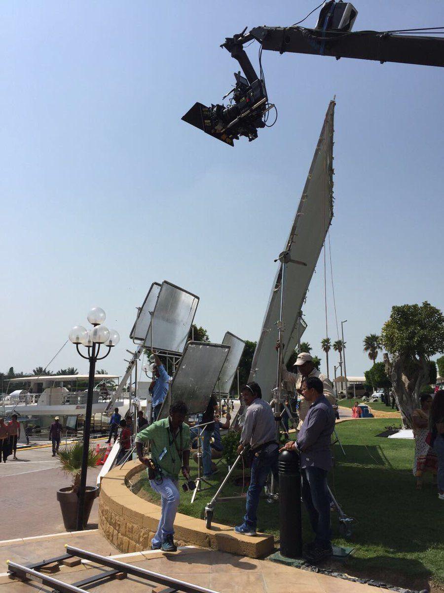 Exclusive Leaked: Duvvada Jagannadham Movie Unseen Working Stills & Posters