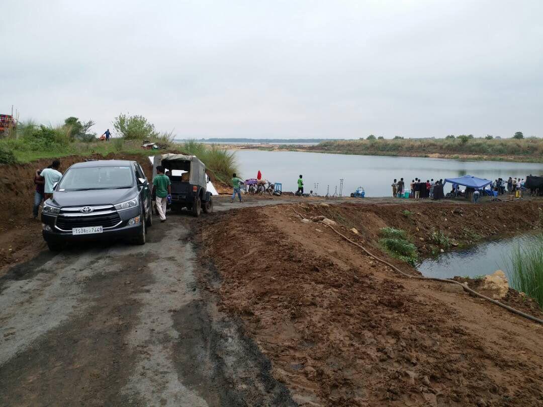 Exclusive Leaked: Rangasthalam 1985 Movie Set Locations Photos