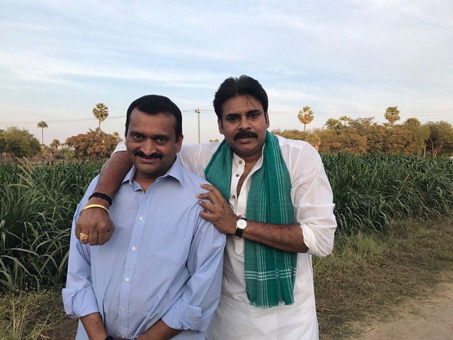 Exclusive Pawan Kalyan’s Katamarayudu Latest Working Photos