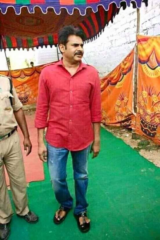 Exclusive Pawan Kalyan’s Katamarayudu Latest Working Photos
