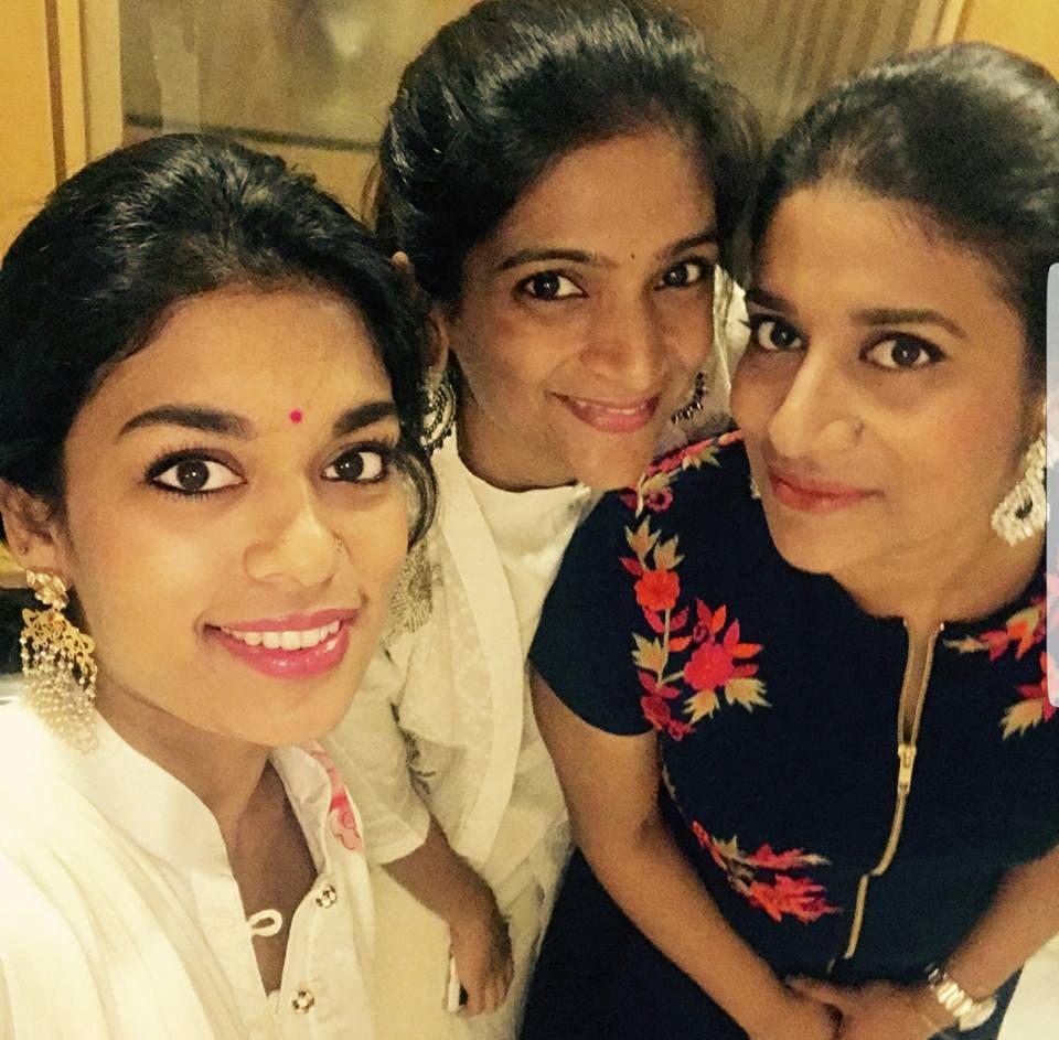 Exclusive Photos Diwali celebrations in the film faternity