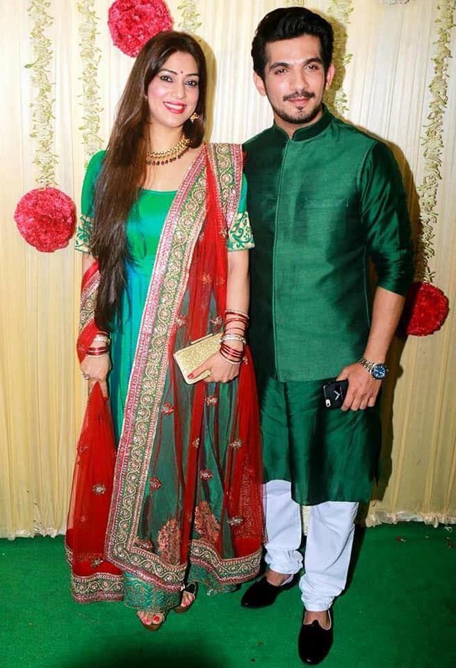 Exclusive Photos Diwali celebrations in the film faternity