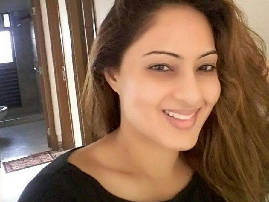 B'day Special: Exclusive Rare & Unseen Pictures of Nikesha Patel