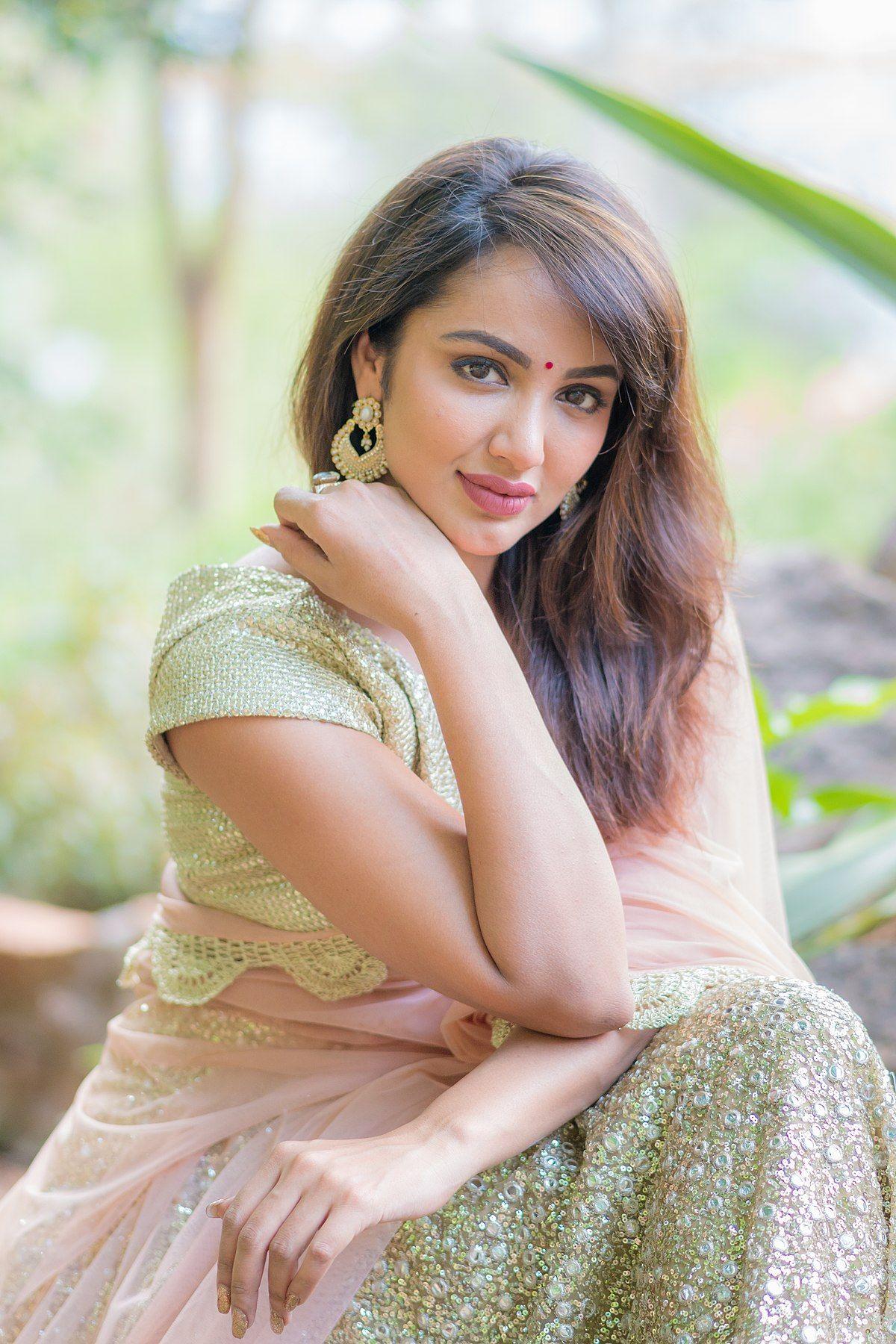 Final list of 16 Contestants in Bigg Boss Telugu 2