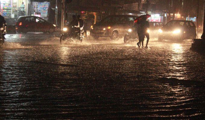 GALLERY: Heavy rain hits Hyderabad, GHMC on high alert