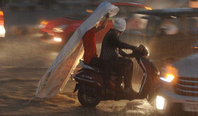 GALLERY: Heavy rain hits Hyderabad, GHMC on high alert