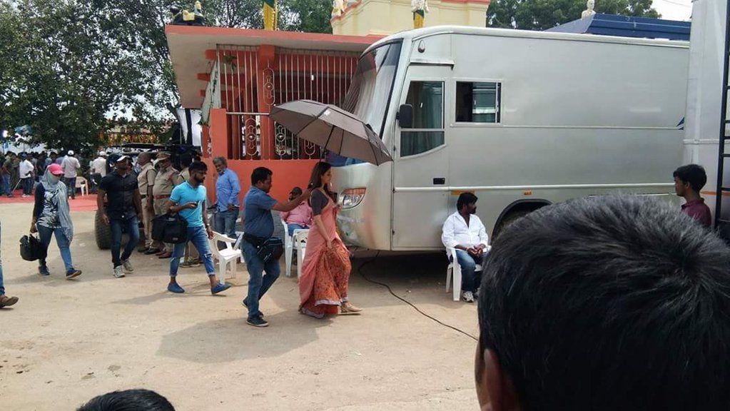 GOES VIRAL: Kajal Agarwal Stills Leaked from MLA Movie Shooting Spot