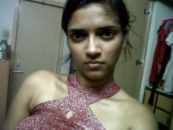 GOES VIRAL: Vasundhara Kashyap Hot Controversial Leaked Photos