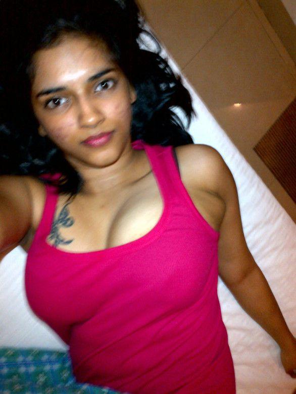 GOES VIRAL: Vasundhara Kashyap Hot Controversial Leaked Photos